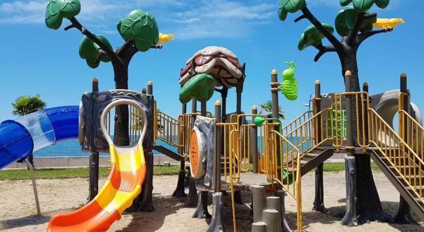 Dreamland Deluxe Apartment チャクビ エクステリア 写真